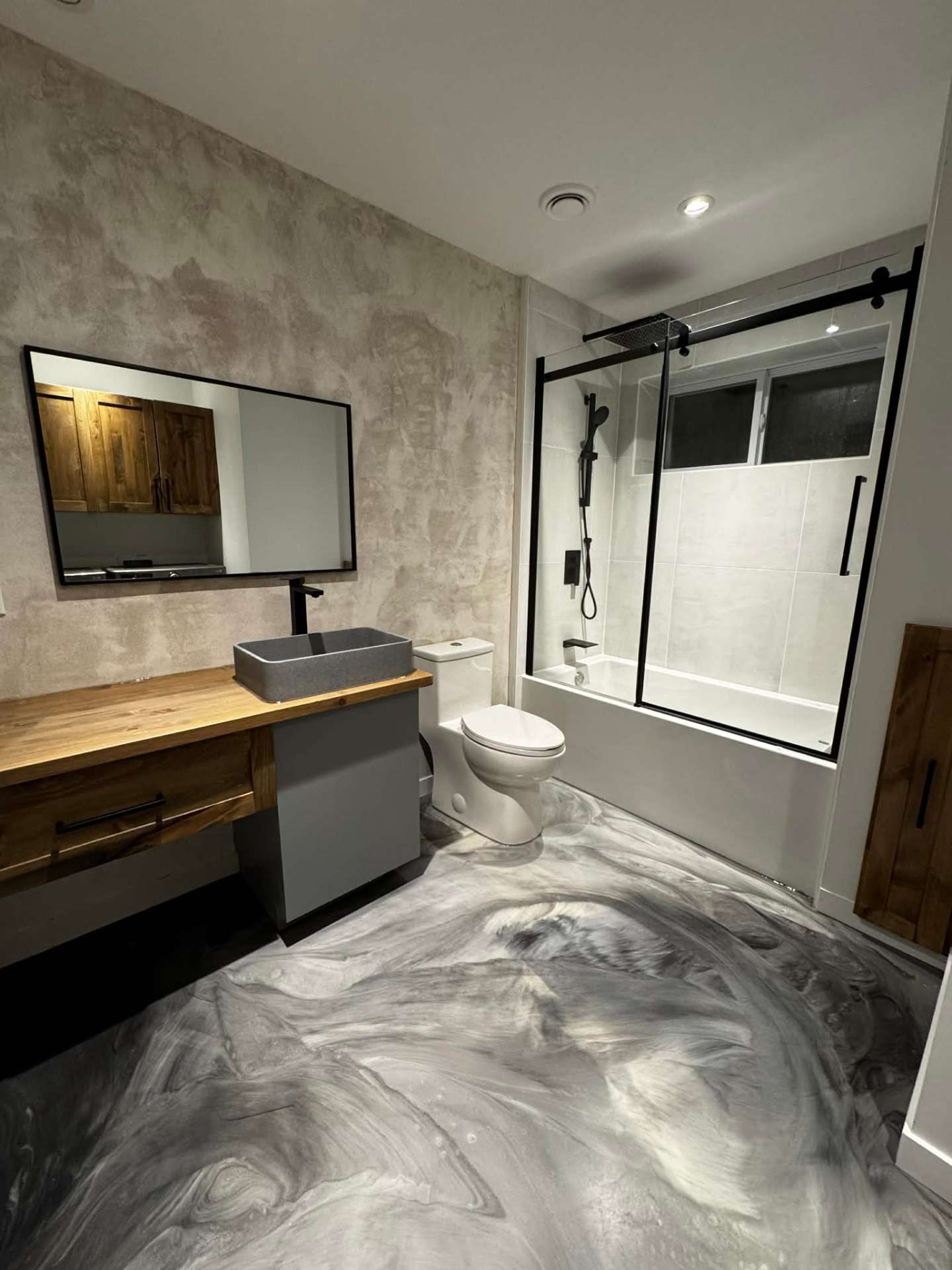 Salle de bains contemporaine